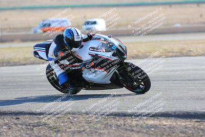 media/Feb-05-2023-Classic Track Day (Sun) [[c35aca4a42]]/Group 2/session 4 turn 4/